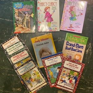 Elementary Classroom Book Bundle - 11 books